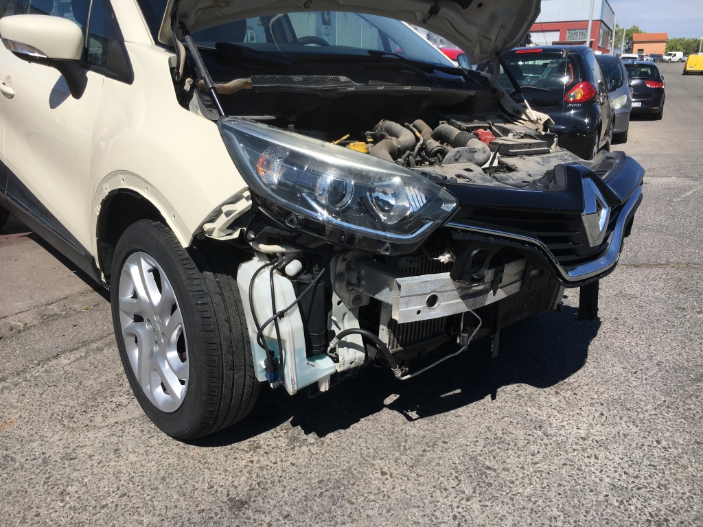 RENAULT CAPTUR 900CC INY 90CV