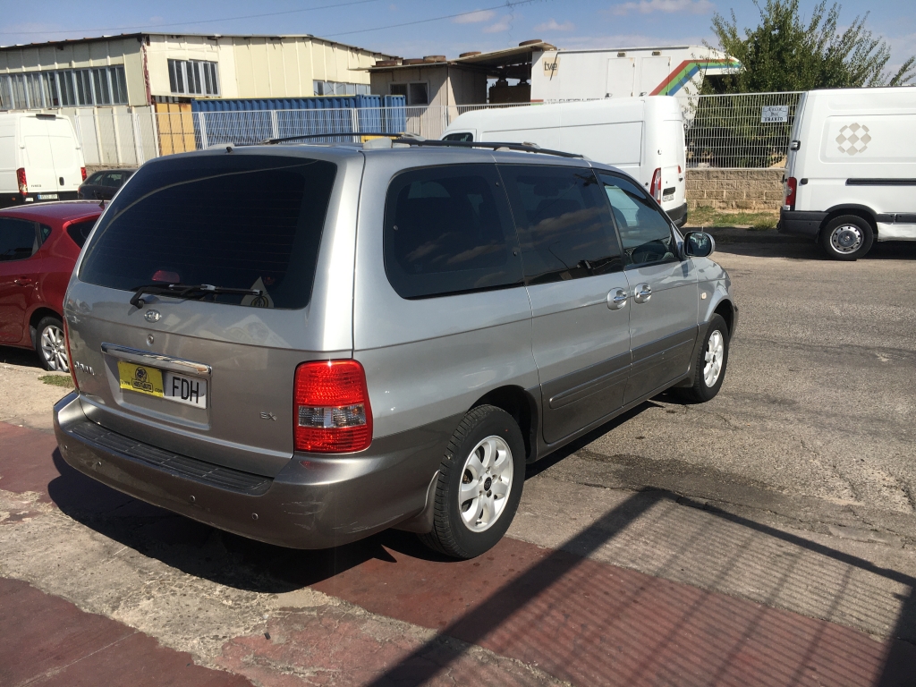 KIA CARNIVAL 2.9 EX 144CV 7 PLAZAS