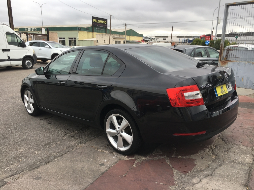 SKODA OCTAVIA 2.0 TDI 150CV DSG