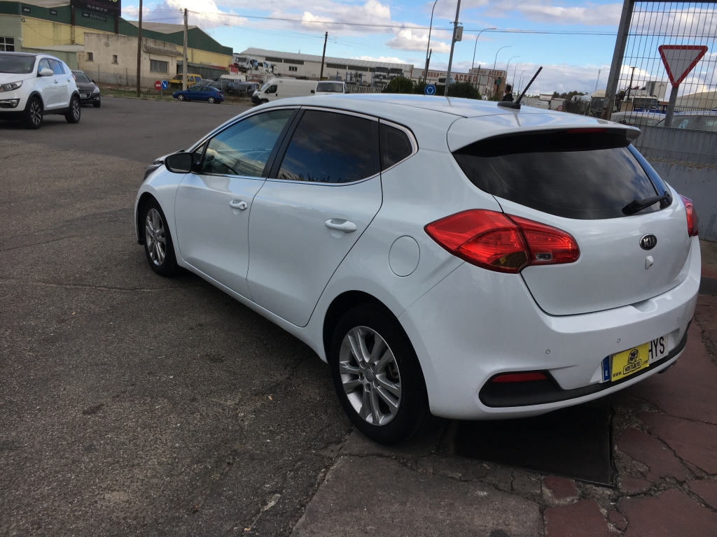 KIA CEE`D 1.4 GDI 100CV