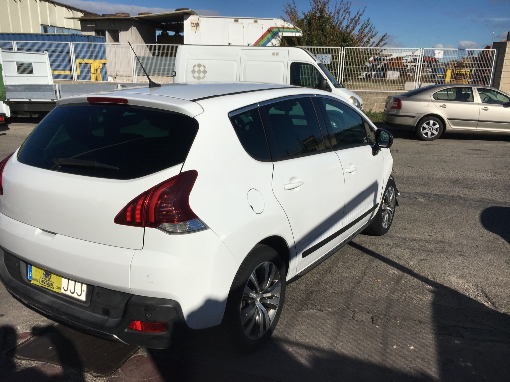 PEUGEOT 3008 1.6 HDI 120CV