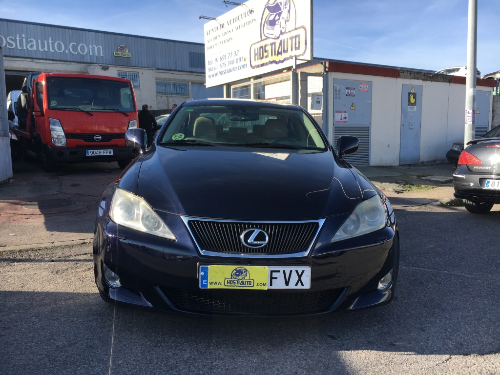 LEXUS IS 220 D4D 2.2 177CV