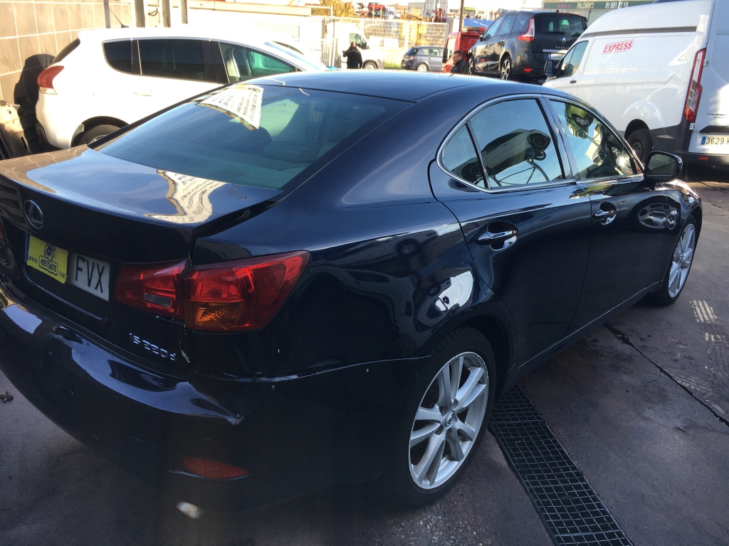 LEXUS IS 220 D4D 2.2 177CV