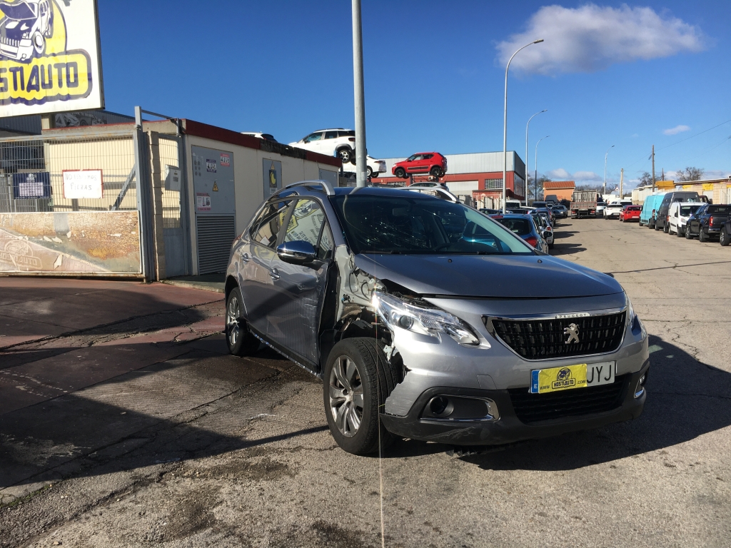 PEUGEOT 2008 1.6 HDI 100CV