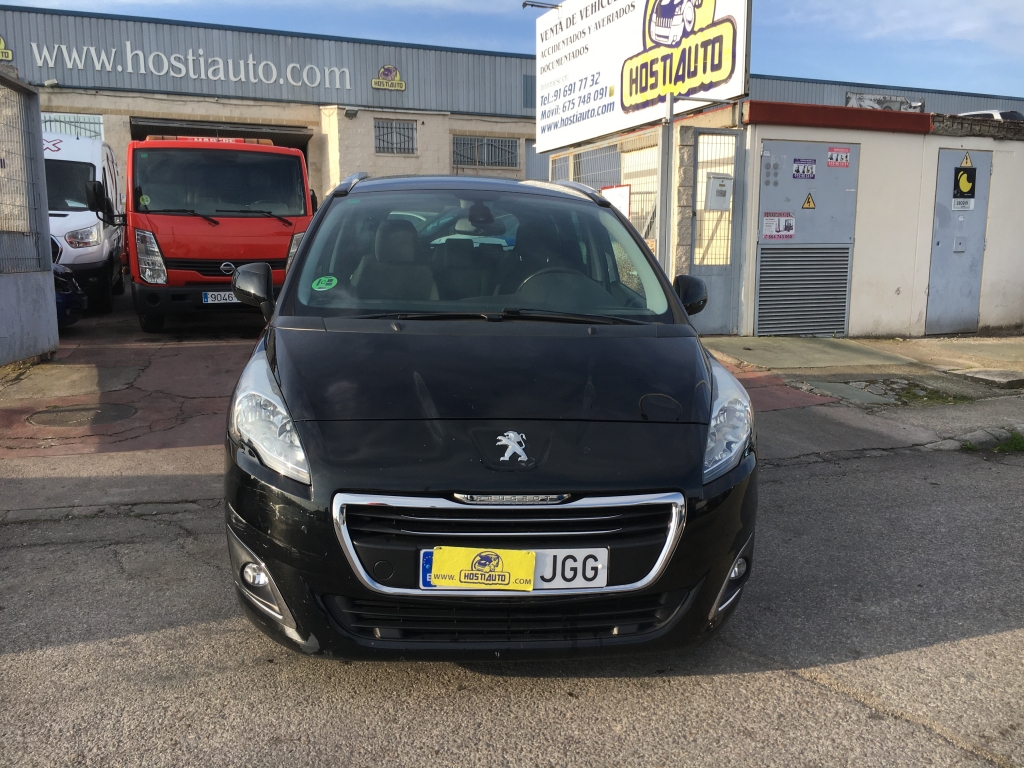 PEUGEOT 5008 1.6 HDI 120CV 7 PLAZAS