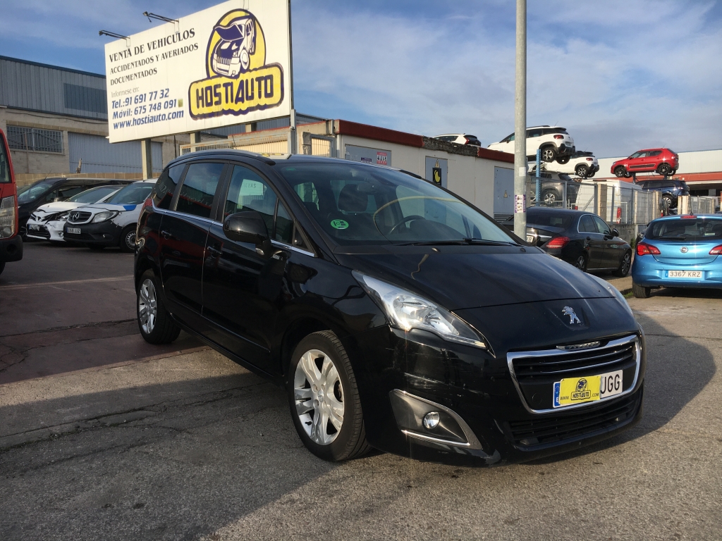 PEUGEOT 5008 1.6 HDI 120CV 7 PLAZAS