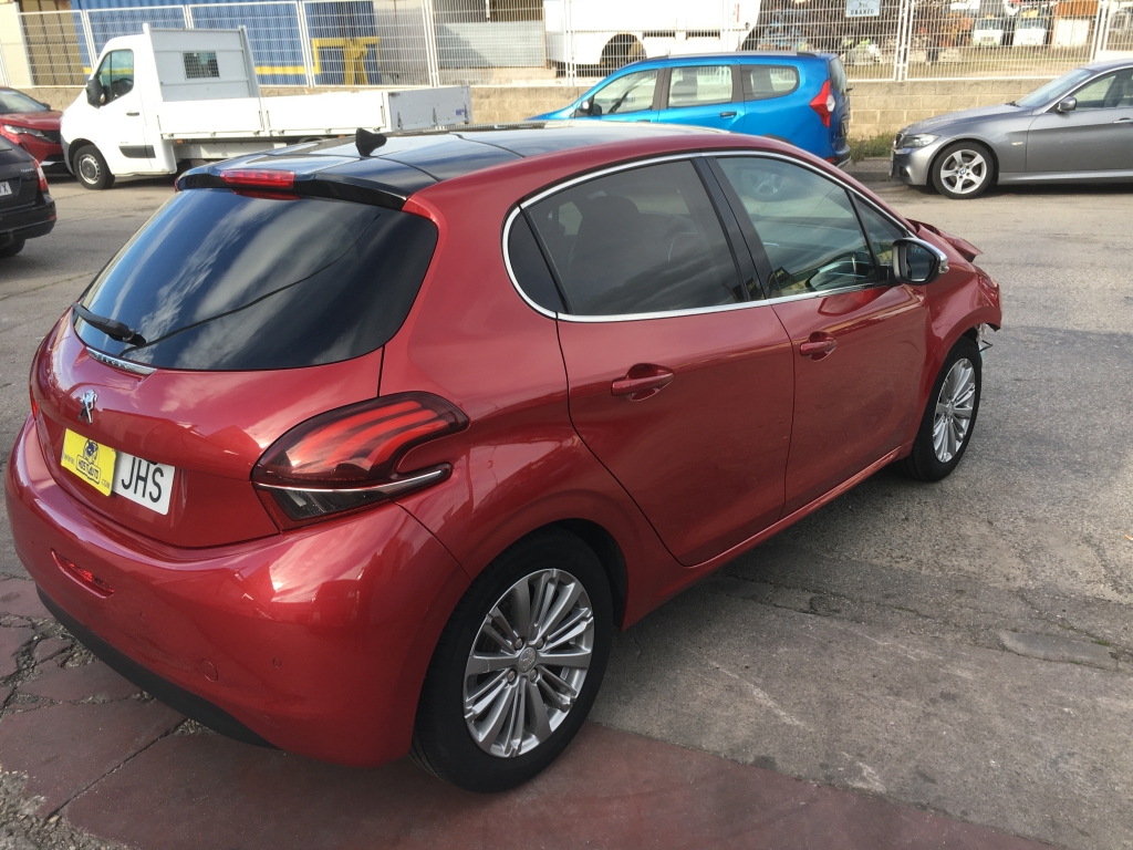 PEUGEOT 208 1.6 HDI 100CV