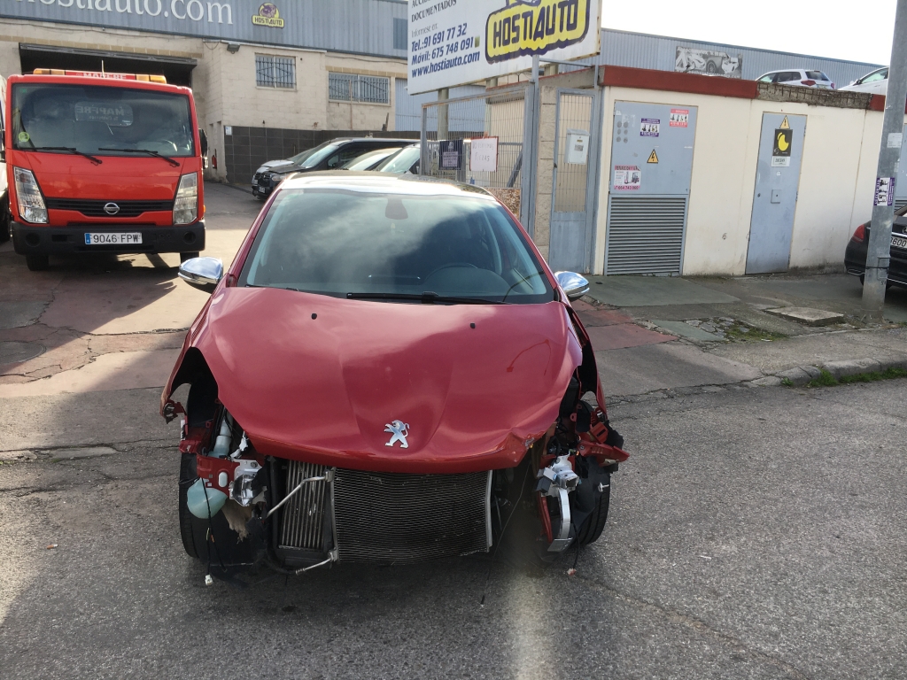 PEUGEOT 208 1.6 HDI 100CV